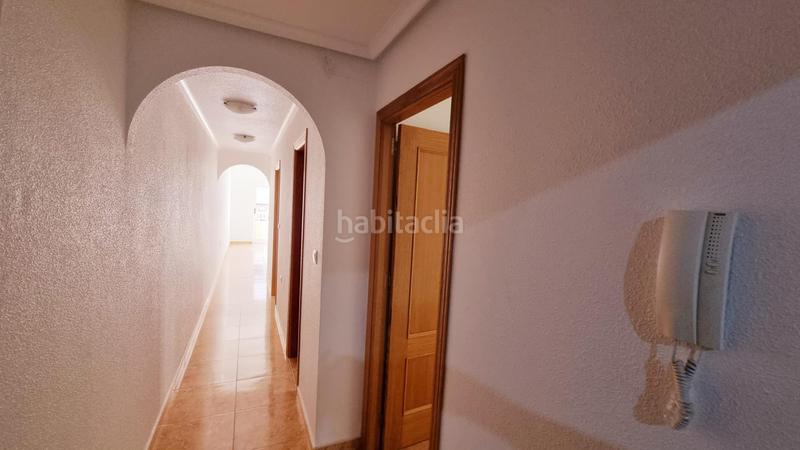 Foto c1510806-f92e-46e4-8ae1-e04dd91629b6. Apartament a calle los emilios a nueva Torrevieja Torrevieja