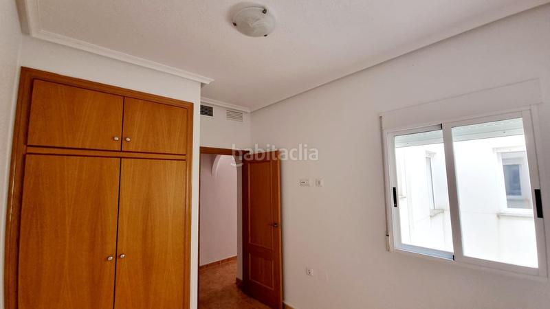 Foto c165479e-268b-4252-9c7d-9c08bf7af6ae. Apartament a calle los emilios a nueva Torrevieja Torrevieja