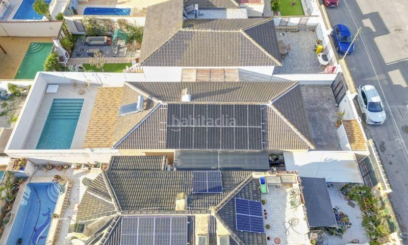 Foto 4992a50d-073a-449f-affa-513694ee1163. Chalet con riscaldamento piscina in Zona Carrefour - Urbanizaciones Torrevieja