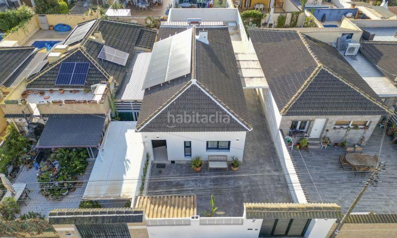 Foto ce3543a2-4125-4c51-983d-e92fc60e2ad8. Chalet con riscaldamento piscina in Zona Carrefour - Urbanizaciones Torrevieja