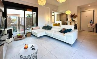 Xalet  Calle peri cast d juan este. Villa con piscina  en lomas de cabo roig  orihuela costa