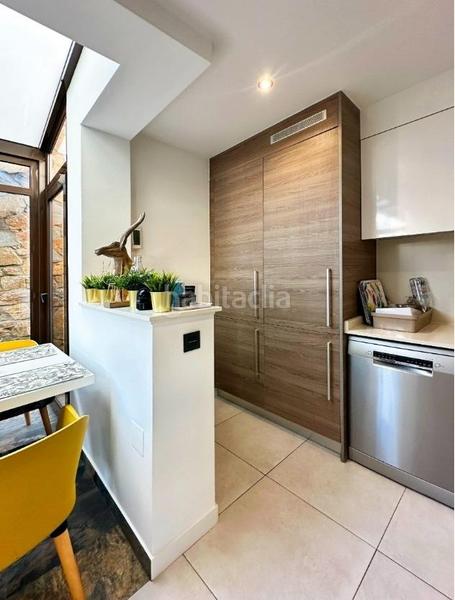 Foto ec275fef-e1df-4668-bd68-5e02f3766f90. Chalet villa con piscina en lomas de cabo roig costa en Orihuela