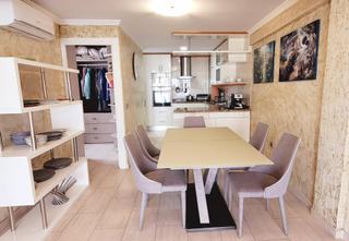 Apartament a Calle caballero rodas 24. Apartamento en centro de torrevieja alicante 2 dormitorios