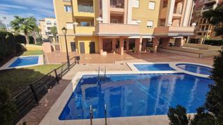 Apartament a Avenida roentgen. Atalayas con vistas al mar. 2 dorm. 2 baños. piscina comunitaria