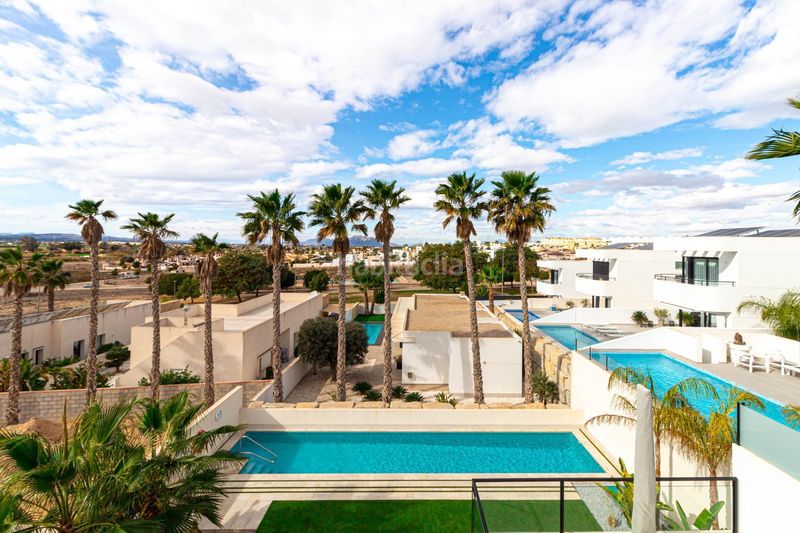 Foto 24453eb8-2611-4085-92ed-7fb53cf7ab56. Chalet en andalucía villa alicante en San Fulgencio