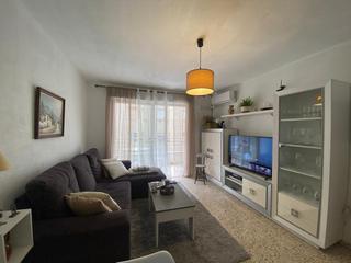 Piccolo appartamento in Calle ramon gallud. Apartamento de 2 dormitorios 2 baños en torrevieja  alicante