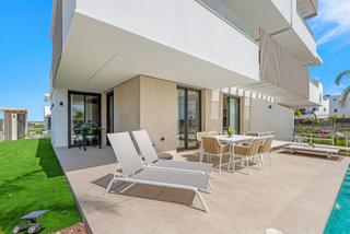 Apartament a Calle sin calle en la migracion. Apartamento de 3 dormitorios 2 baños en torrepacheco  alicante