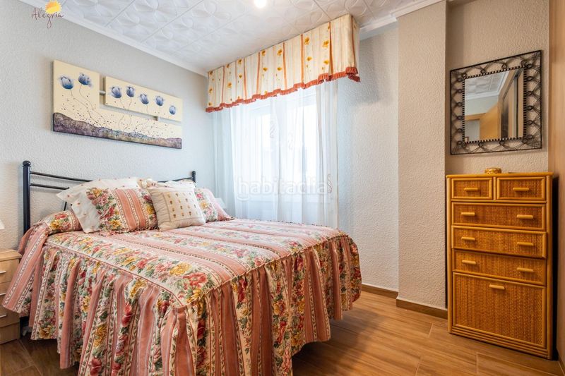 Foto 08e8791b-0653-4ff1-b8c3-97adadbd4c14. Apartamento en calle doña sinforosa apartamento de 3 dormitorios 2 baños alicante en Torrevieja