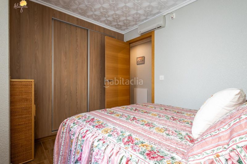 Foto 3ce5dba9-f57e-48d6-b23e-26c1d9d5d5e1. Apartamento en calle doña sinforosa apartamento de 3 dormitorios 2 baños alicante en Torrevieja