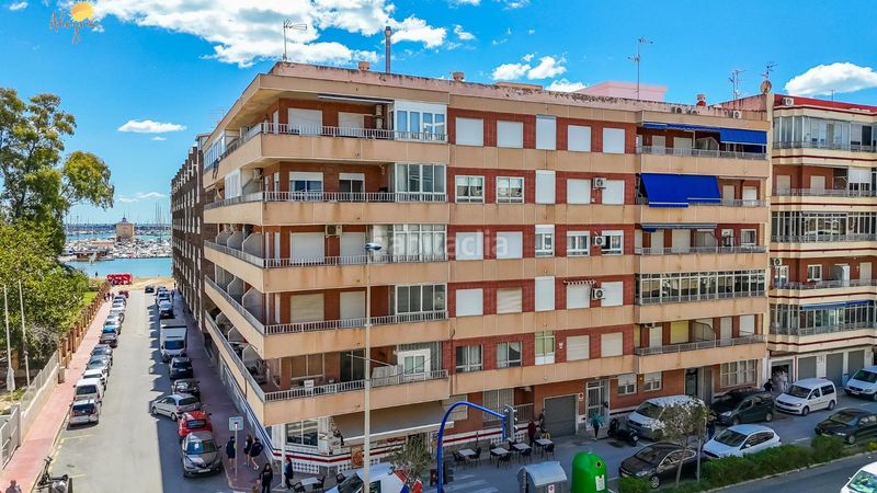 Foto 9f129d7c-eb06-4c8b-9f8f-659d2b819047. Apartamento en calle doña sinforosa apartamento de 3 dormitorios 2 baños alicante en Torrevieja
