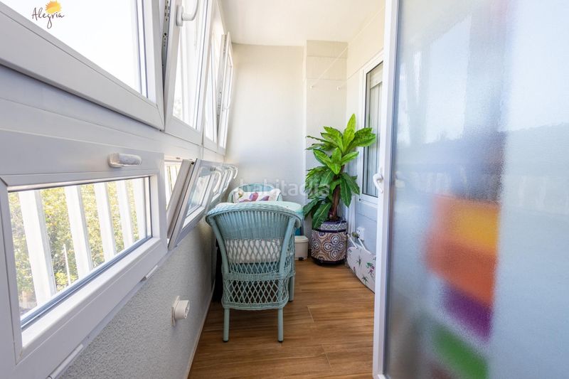 Foto a78c8886-227a-4d0b-8ba3-be583f9e323c. Apartamento en calle doña sinforosa apartamento de 3 dormitorios 2 baños alicante en Torrevieja