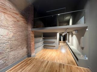 Business premise in Carrer de les Hortes