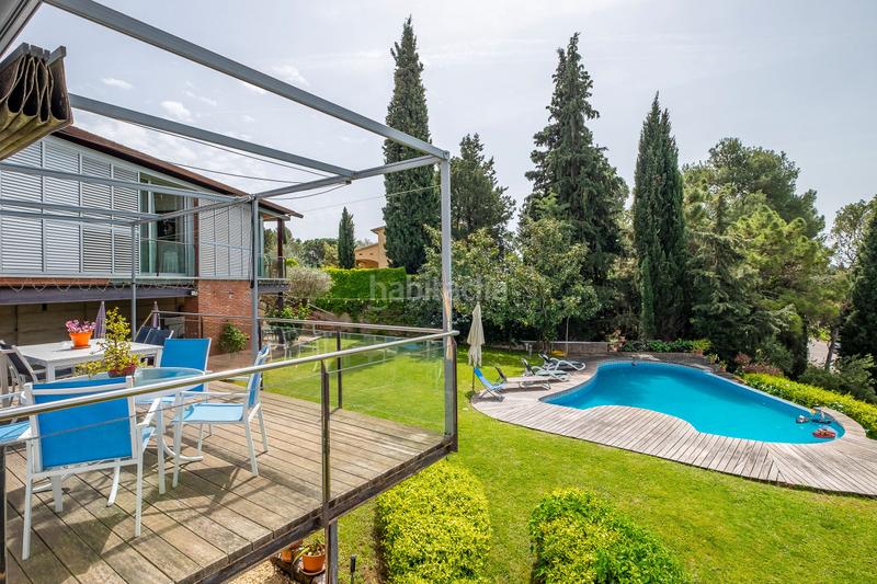 Foto 4a68b669-5d0f-4f58-9779-5e70667f953e. Chalet con riscaldamento parcheggio piscina in Montjuïc Girona