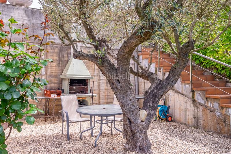Foto 5fed2e4a-7a28-4b20-beed-9a825820cf5f. Chalet con riscaldamento parcheggio piscina in Montjuïc Girona
