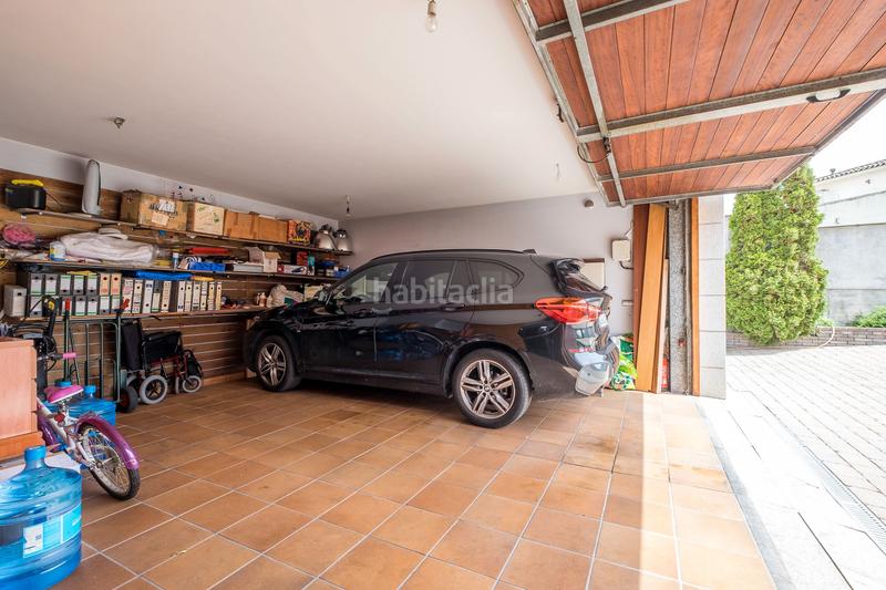 Foto 65878309-329d-40b9-8652-3b02cf6af2c2. Chalet con riscaldamento parcheggio piscina in Montjuïc Girona