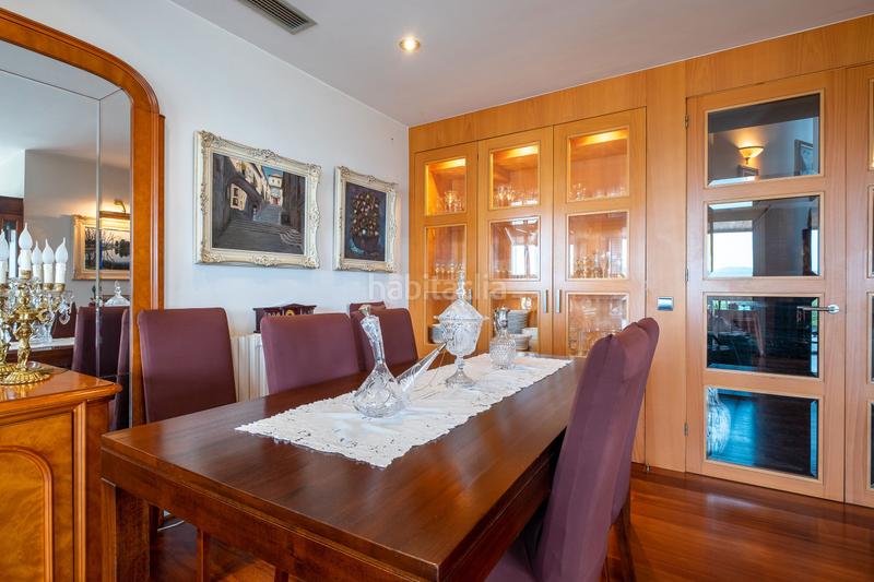 Foto beeb07f2-e0bd-40df-ba76-93b6324842f2. Chalet con riscaldamento parcheggio piscina in Montjuïc Girona