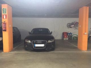 Affitto Posto auto in Carrer marquès de caldes de montbui 3. Pk cotxe gran/furgo i moto 20m2