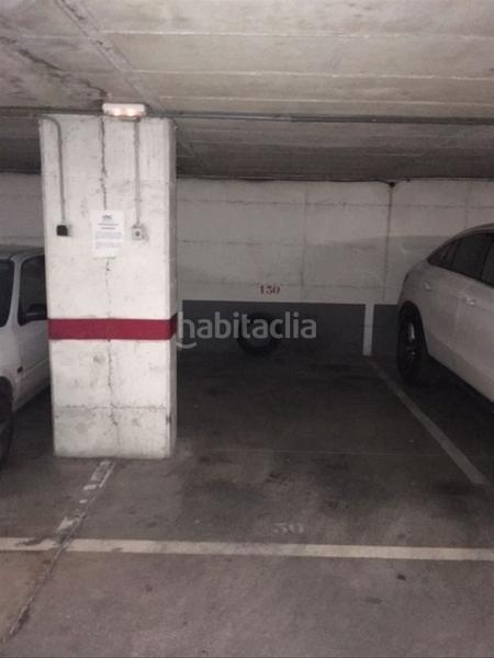 Foto d26f5f9a-262e-4fa3-bde9-032d85c3cd7e. Affitto posto auto in carrer de santa eugènia 122 in Girona