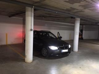 Miete Autoparkplatz in N/a. Pàrquing per a cotxe gran / furgoneta i motos, de 17m2.