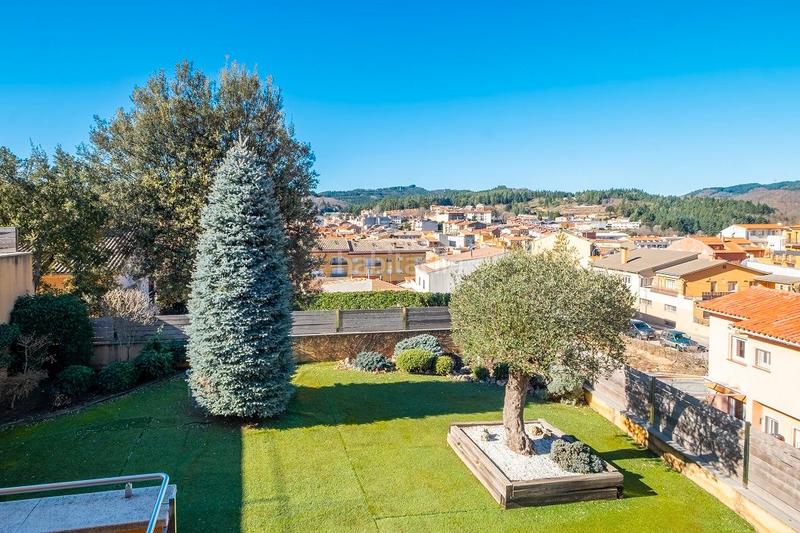 Foto 652cdde4-5d9b-4945-bd5e-2c7185ebdfdc. Xalet amb calefacció aparcament a Sant Hilari Sacalm