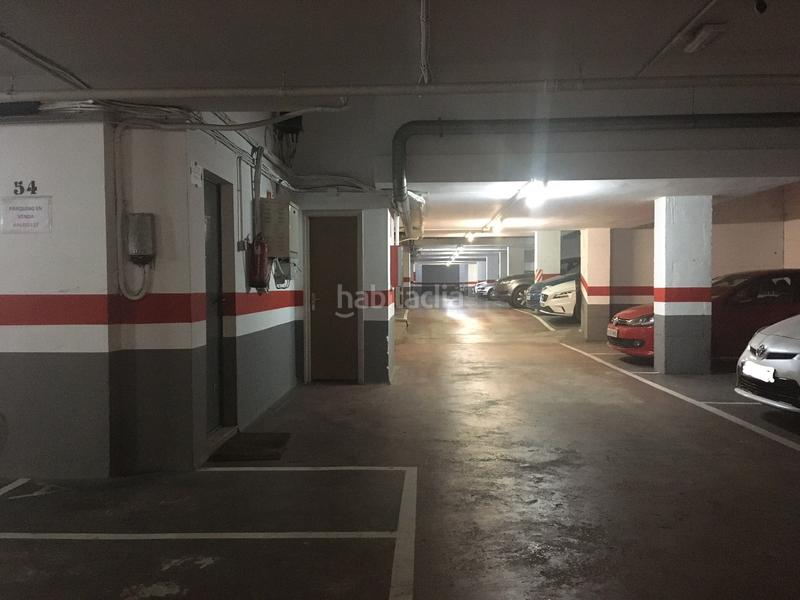 Foto 2afdfa42-82ea-4025-915a-278ac44ce7e5. Miete motorradparkplatz in carrer del riu güell 27a in Girona