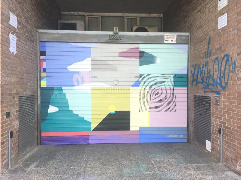 Foto deec67e4-dd25-4f16-b473-2ff3602af003. Rent motorcycle parking in carrer del riu güell 27a in Girona