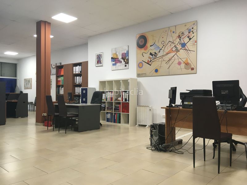 Foto 07e95b0f-234f-4ffe-b2b9-8dd633104971. Local comercial a La Devesa Girona