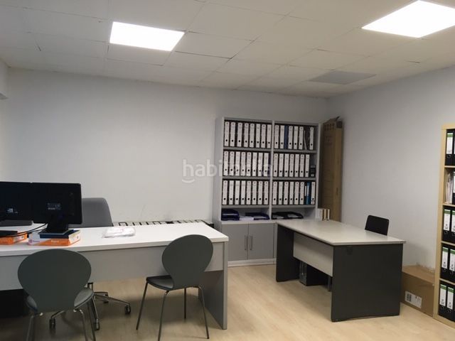 Foto c4a2eb9c-d7c6-4407-a358-8c792e60213e. Local comercial a La Devesa Girona