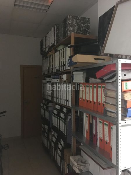 Foto f6336fd6-c407-428f-bab7-46cbcfb3f327. Local comercial a La Devesa Girona