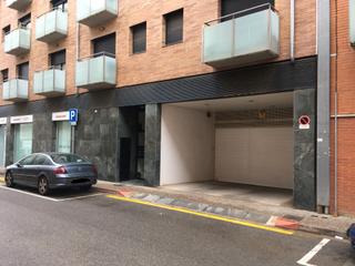 Miete Motorradparkplatz in Carrer migdia 122. Plaça d´aparcament per a moto