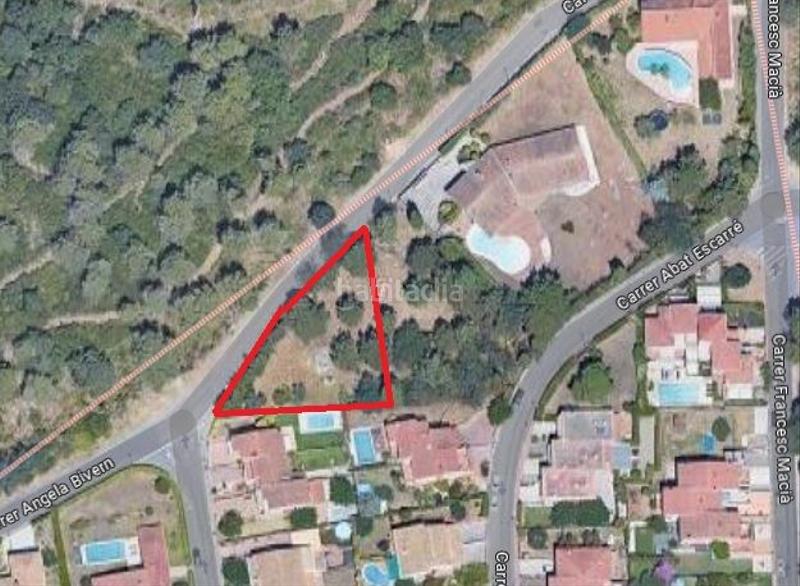 Foto 99415cd6-5d7d-4d79-8d03-cbc65a84d2fb. Terreny residencial a carrer de l'11 de setembre 46 a Girona