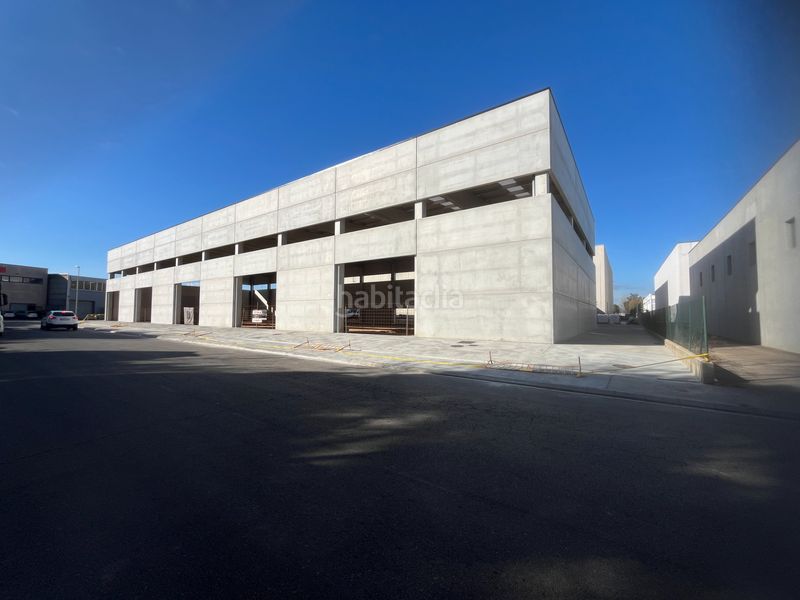Foto d188d2de-3b03-41d3-a3b9-7230aa0341ca. Alquiler nave industrial en carrer del mas pla 17 nau industrial aïllada en Fornells de la Selva
