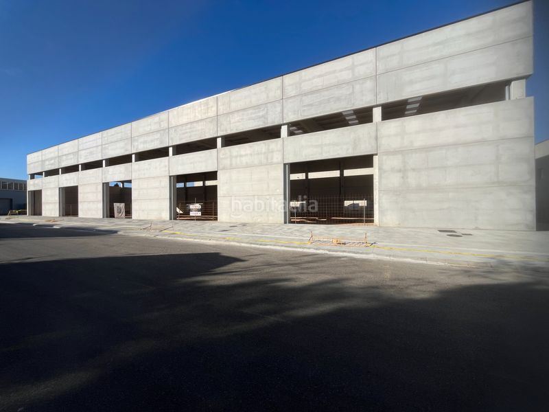Foto fca1dc1a-eb05-4c09-9a21-e4fc7ccc464b. Alquiler nave industrial en carrer del mas pla 17 nau industrial aïllada en Fornells de la Selva