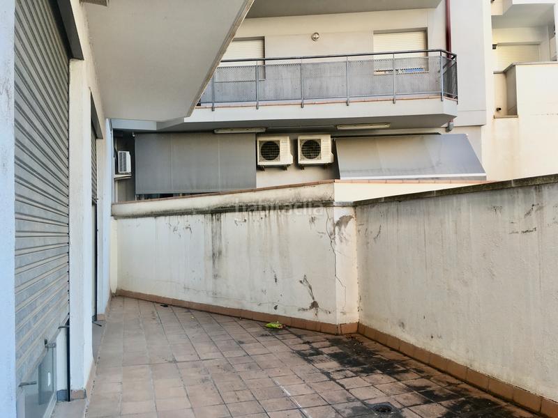 Foto dafdb922-369e-4bd4-bb70-906959c71bc3. Local comercial a carrer salvador dabau i caussa 8 a Girona
