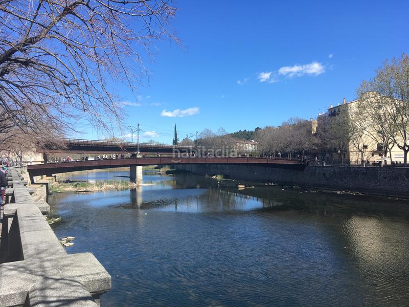 Foto dd04af50-eba7-4111-89ce-a67668c5590d. Lloguer local comercial a passeig josé canalejas 6 a Girona