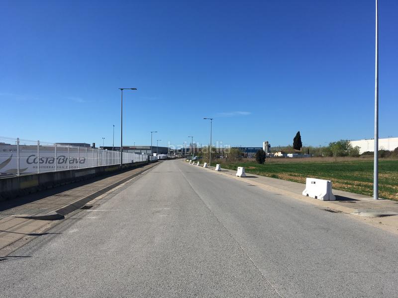 Foto e76b4362-fb94-48db-b921-f50f430c844c. Solar industrial terreny ús industrial de 7.559m2 en Fornells de la Selva