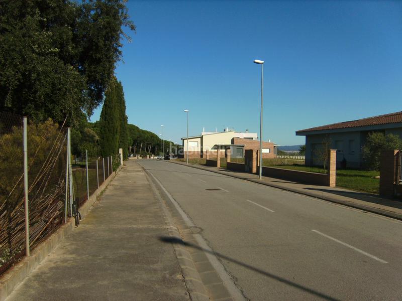 Foto 6db2d975-de12-4a8d-9d4b-b1ac997cfba2. Residential plot in Vilobí d´Onyar