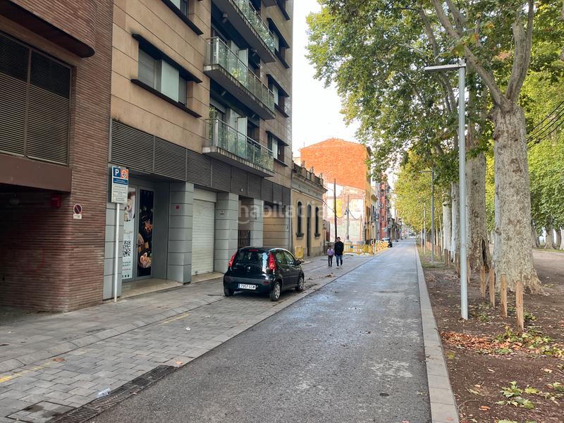 Foto 30a854ba-7816-4a04-84ce-ad0d25246668. Alquiler parking coche en passeig de La Devesa 4 pàrquing per a cotxe mitjà-gran. en Girona