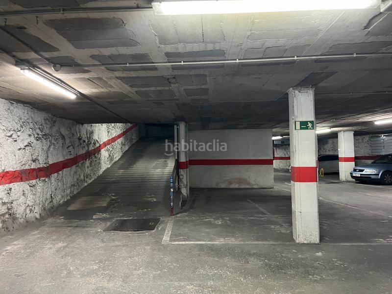 Foto 34516a93-cfcc-4656-9084-16725d302d37. Alquiler parking coche en passeig de La Devesa 4 pàrquing per a cotxe mitjà-gran. en Girona