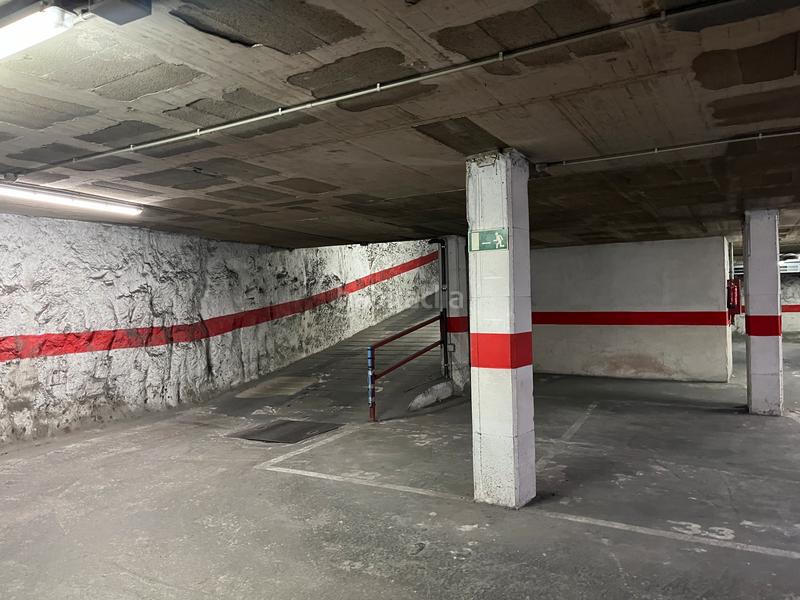 Foto c5045e6f-1509-4f22-838d-7797f612c7ae. Alquiler parking coche en passeig de La Devesa 4 pàrquing per a cotxe mitjà-gran. en Girona