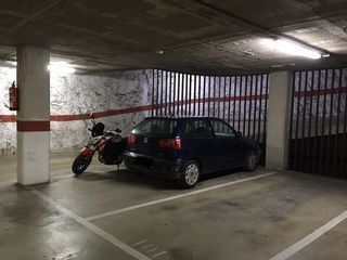 Affitto Posto auto in Carrer de pierre vilar 5. Pàrquing cotxe gran i moto