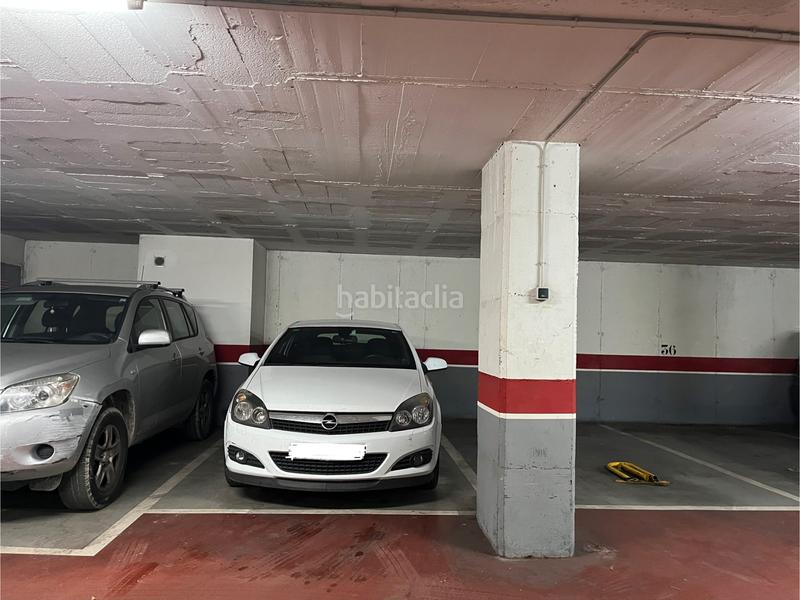 Foto 93cb628a-c03f-4be8-8dbe-e05b790d73d4. Aparcament cotxe a carrer de bernat boades 31 a La Devesa Girona