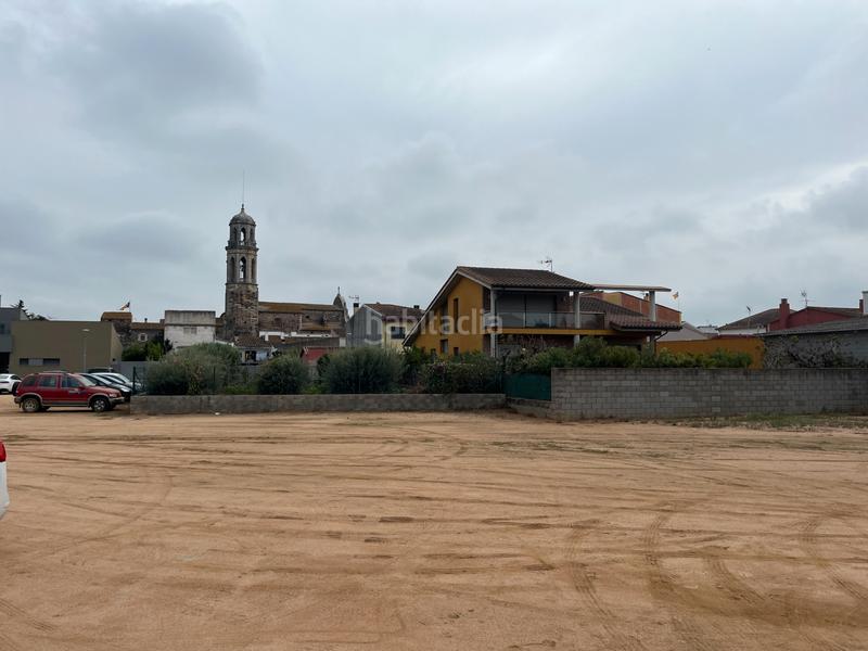 Foto a348379e-1f1b-4394-bb19-26054db64519. Residential plot in Vilobí d´Onyar