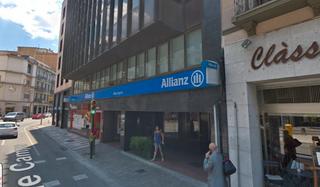 Miete Autoparkplatz in Plaça del marquès de camps 9. Pàrquing al centre de girona. plaça marquès de camps