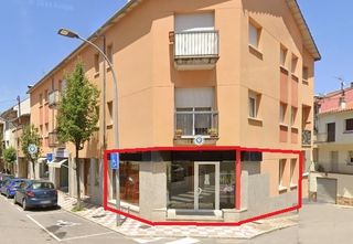 Lloguer Local Comercial  Carrer doctor morales. Local comercial cantoner amb gran visibilitat a zona comercial