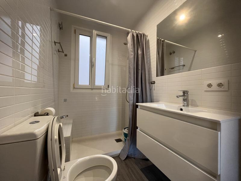Foto 21bcc81b-2819-4a1e-9e38-a95a5ade00f5. Location bureau dans Centre-Barri Vell Girona