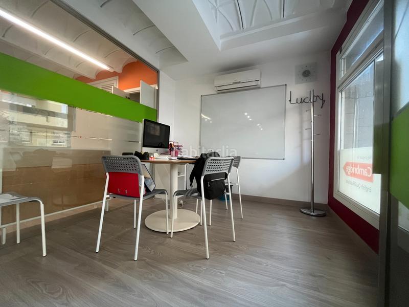Foto 0796aae9-d1b4-48e0-b002-74511e1c11ed. Miete büro in Eixample Nord Girona