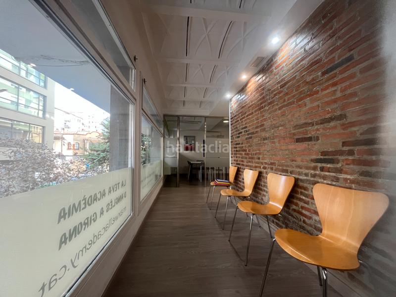 Foto c01d016b-a5ae-4bef-9264-54a74d2eba75. Miete büro in Eixample Nord Girona