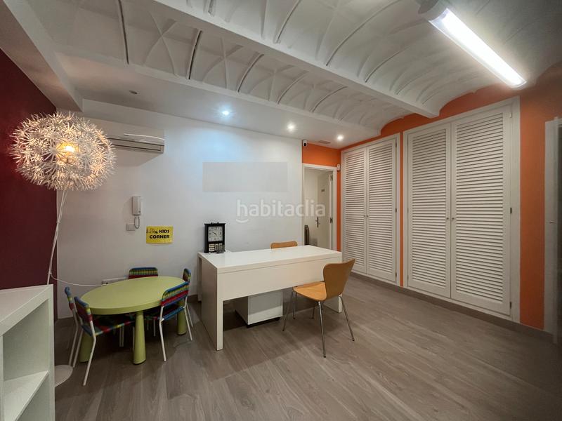 Foto ef06f21b-6151-4a70-870f-990996ffbbe2. Miete büro in Eixample Nord Girona