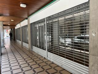 Local Comercial en Carrer ibria 1. Local comercial de 180m2